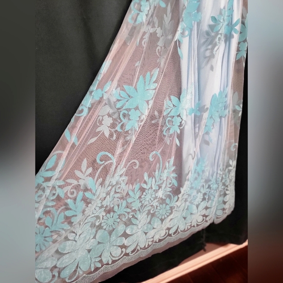 Windsor- Aqua Tulle & Velvet Maxi Dress- Size Medium/Large - Picture 6 of 7